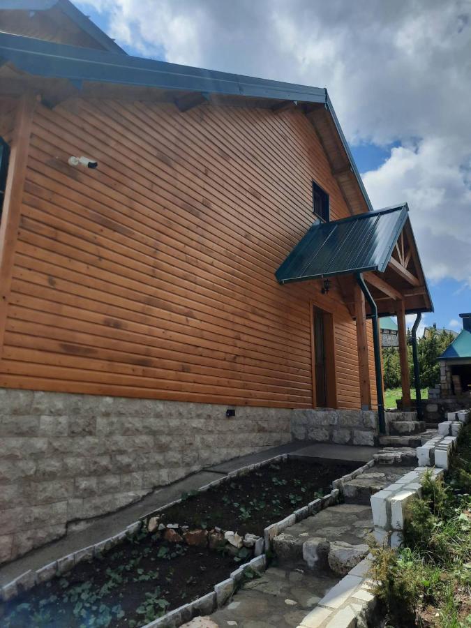 זבליאק Apartmani 1490 מראה חיצוני תמונה
