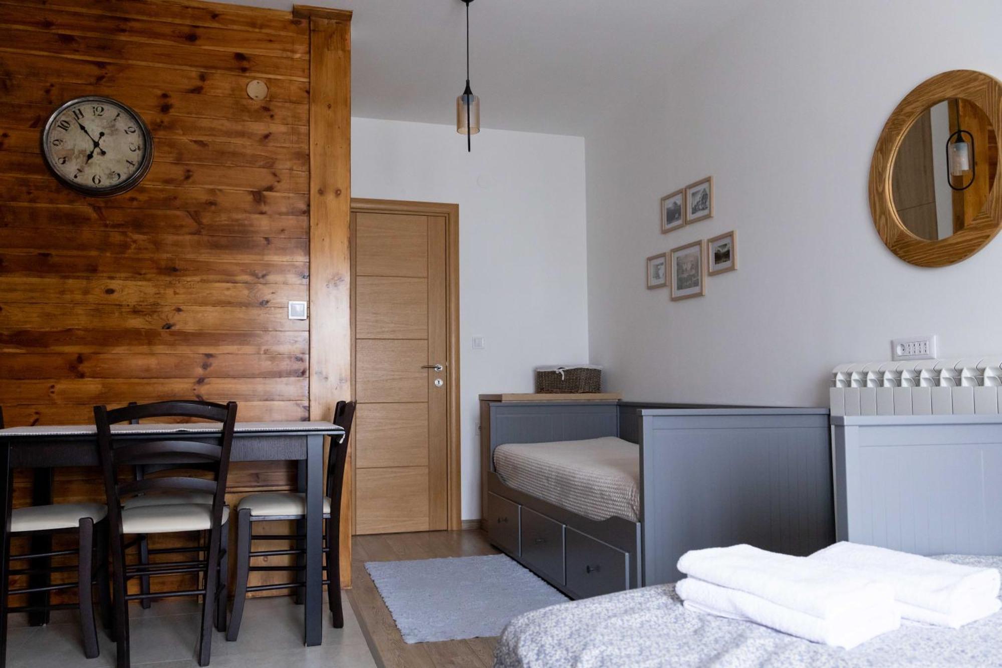 זבליאק Apartmani 1490 מראה חיצוני תמונה